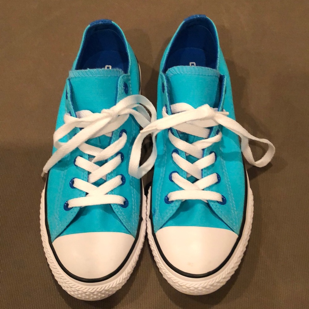 Converse